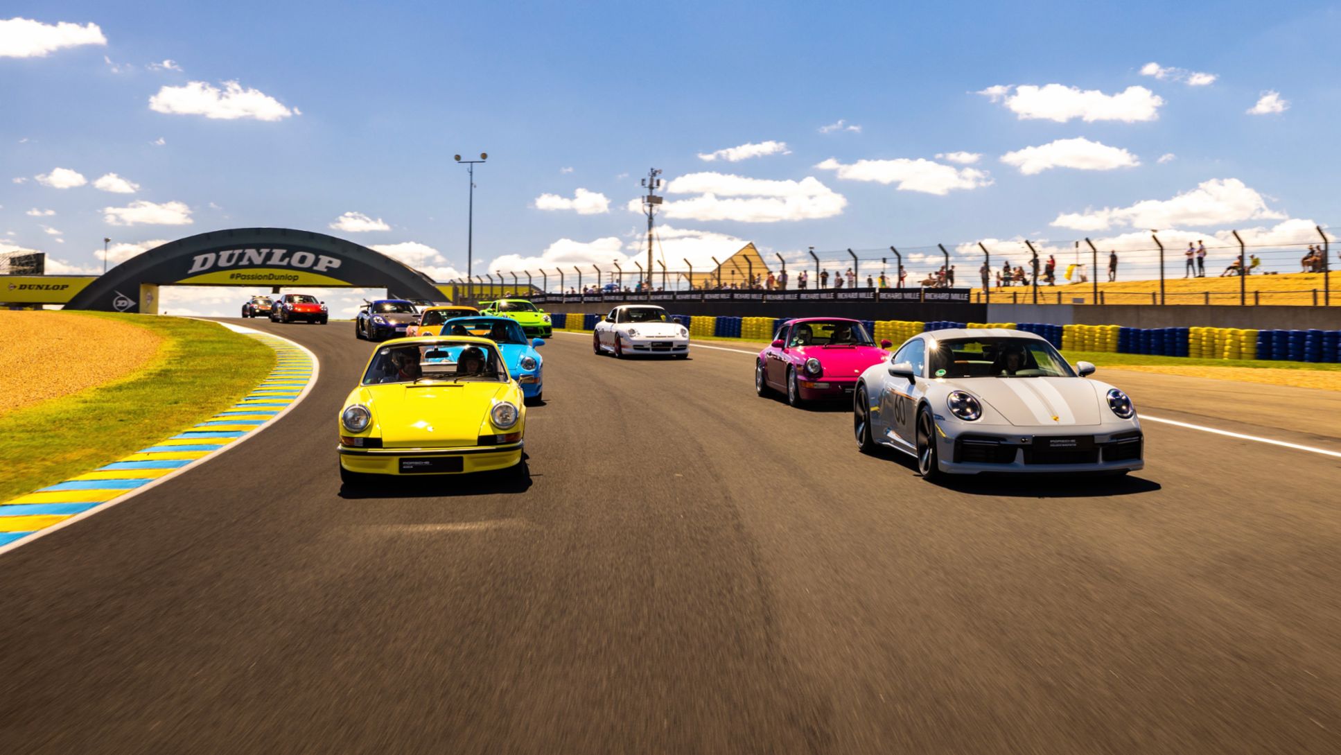 Classic on sale le mans